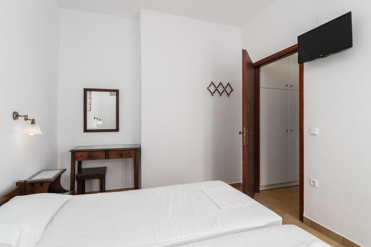 Tilemachos Rooms & Studios Adamantas  Dış mekan fotoğraf